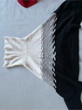 Talbots Cream Cable-Knit Turtleneck Sweater